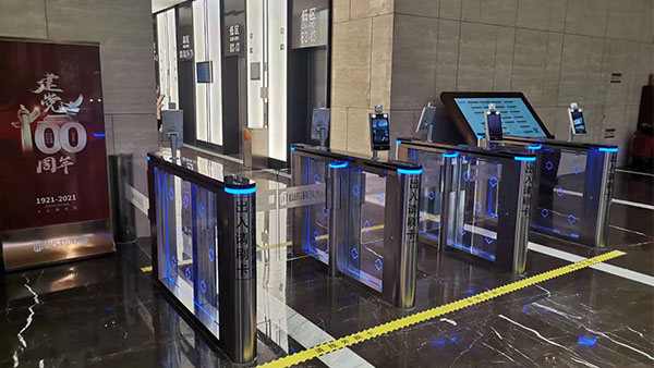 速通門和閘機(jī)的區(qū)別有哪些？