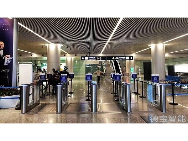 擺閘速通門是什么樣的？怎么區(qū)分？