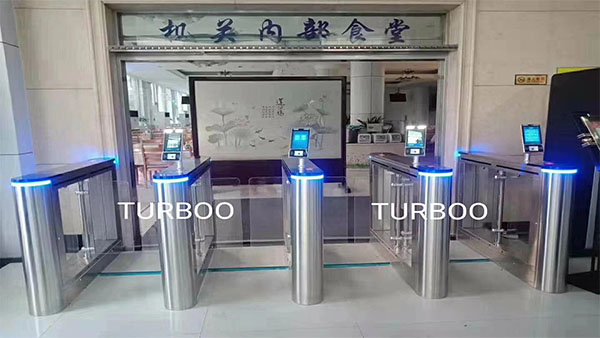 人臉識(shí)別閘機(jī)有哪些優(yōu)勢(shì)？